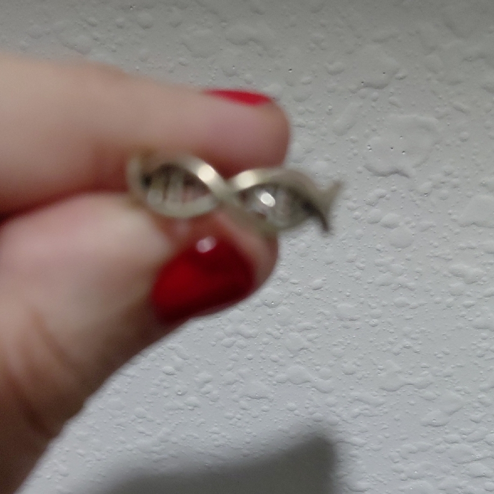 Source Unknown Gold Infinity Ring